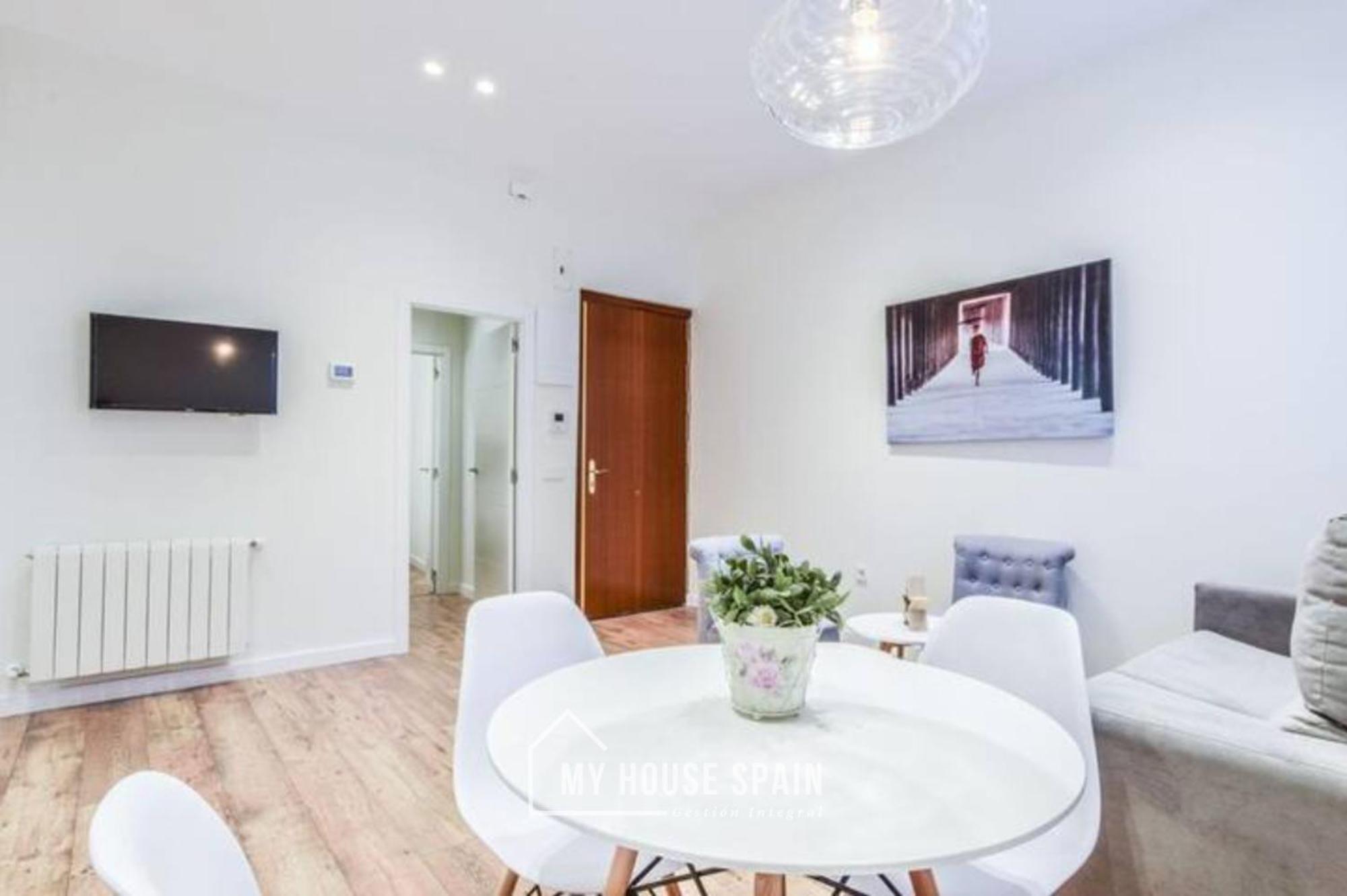 Myhousespain - Estrena Apartamento En El Centro De Madrid - Atocha Exterior foto